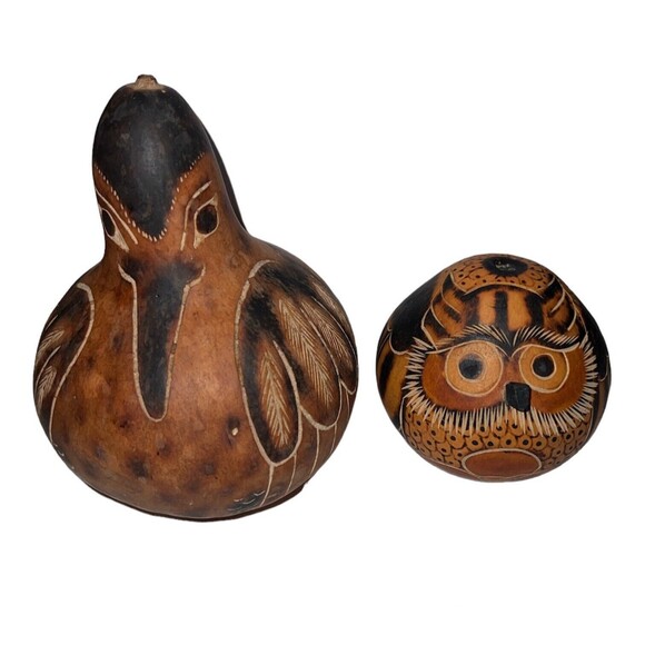 FOLK ART OWL GOURDS HAND PAINTED ETCHED PERUVIAN BIRD FIGURINES OWL & SEA GULL - Picture 1 of 13
